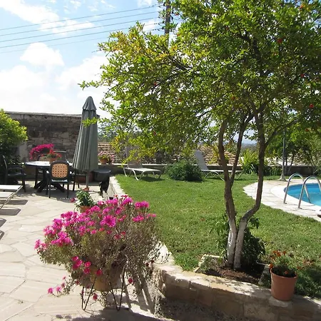 Meli House *